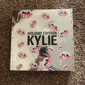 Kylie Cosmetics Holiday Edition Box (Empty)